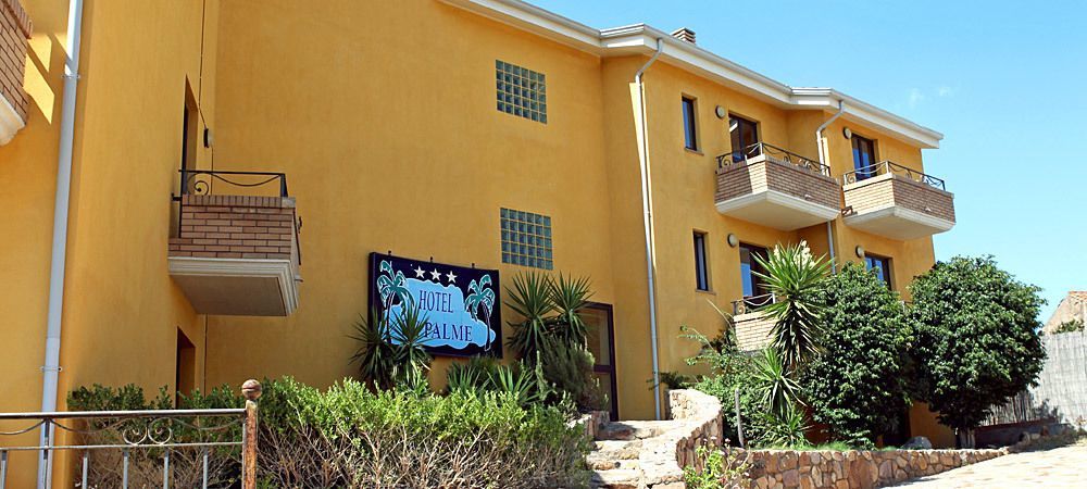 Hotel Le Palme SantʼAnna Arresi Eksteriør bilde